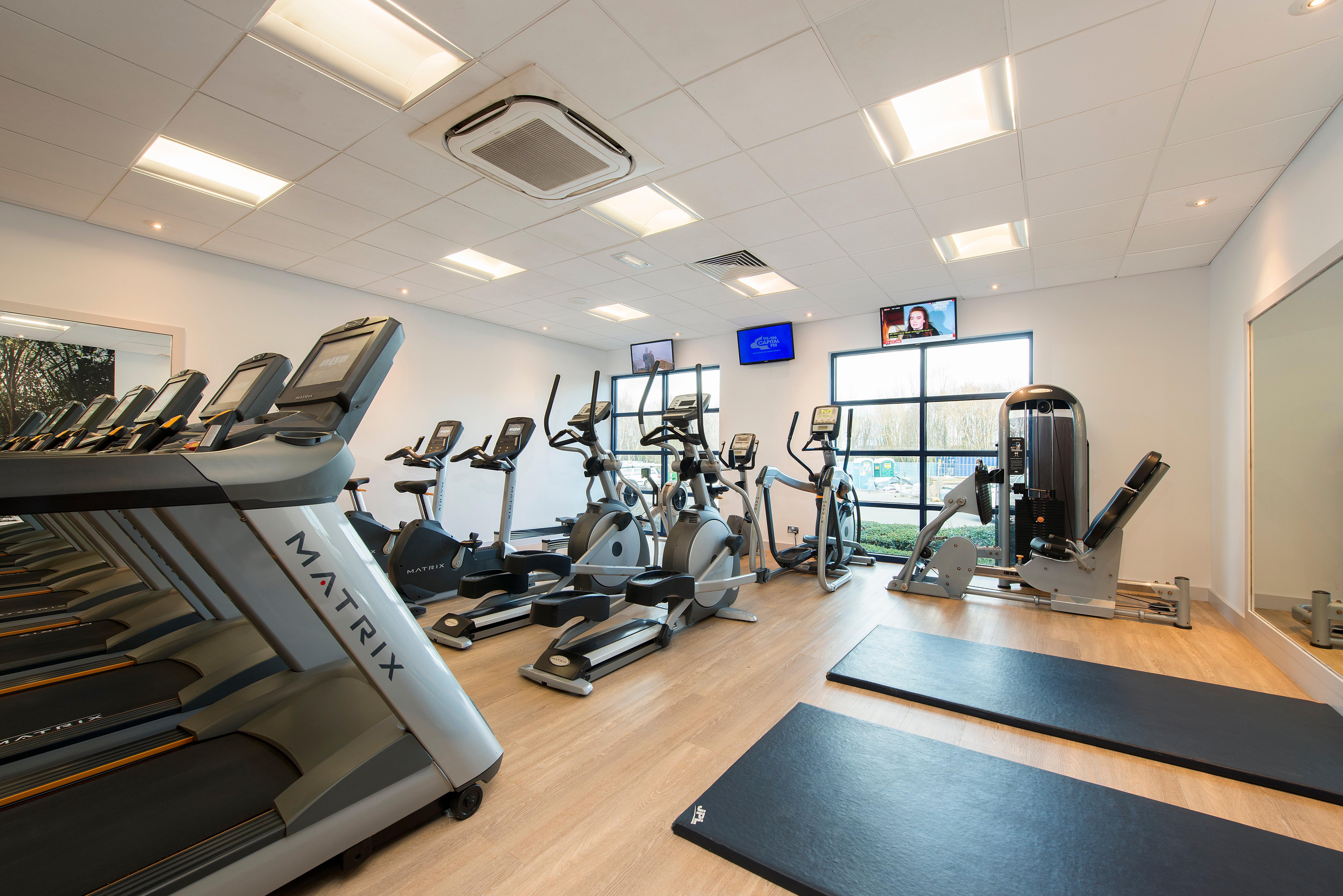 Holiday Inn London-Shepperton By Ihg Exterior foto