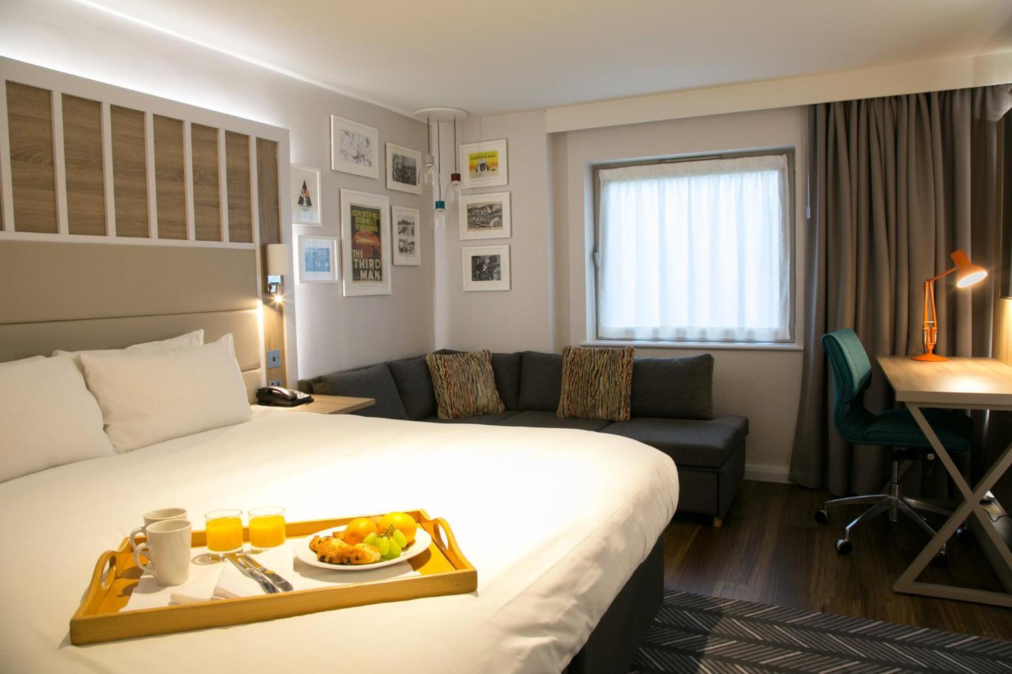Holiday Inn London-Shepperton By Ihg Exterior foto